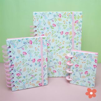 Set Florale Motive in Rosa